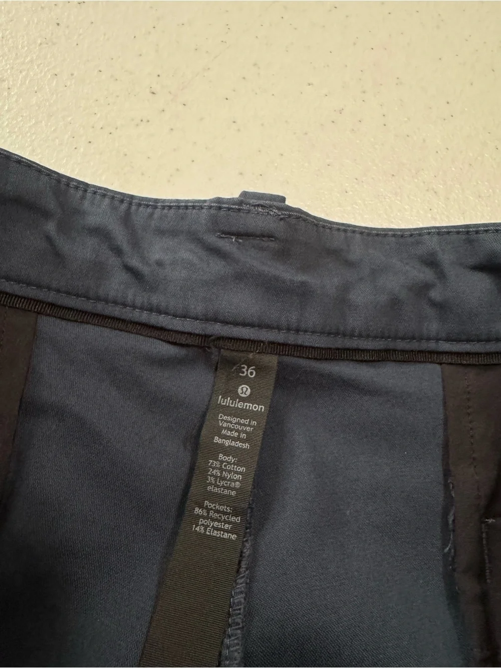 Lululemon Commission Short Slim Chino 9